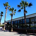 Platja אתר קמפינג קמברילס