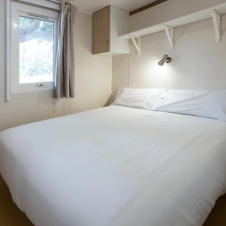 אתר קמפינג Platja קמברילס